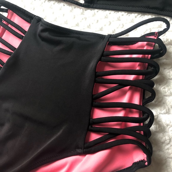 ❌SOLD❌BLACK Pink VS High-Waist Strappy Bikini - Picture 8 of 9